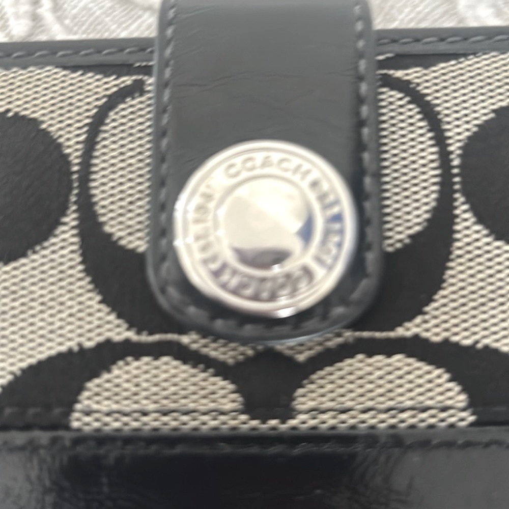 Coach Legacy Signature Stripe Jacquard Accordion Zip Wallet #41631 - Picture 9 of 16